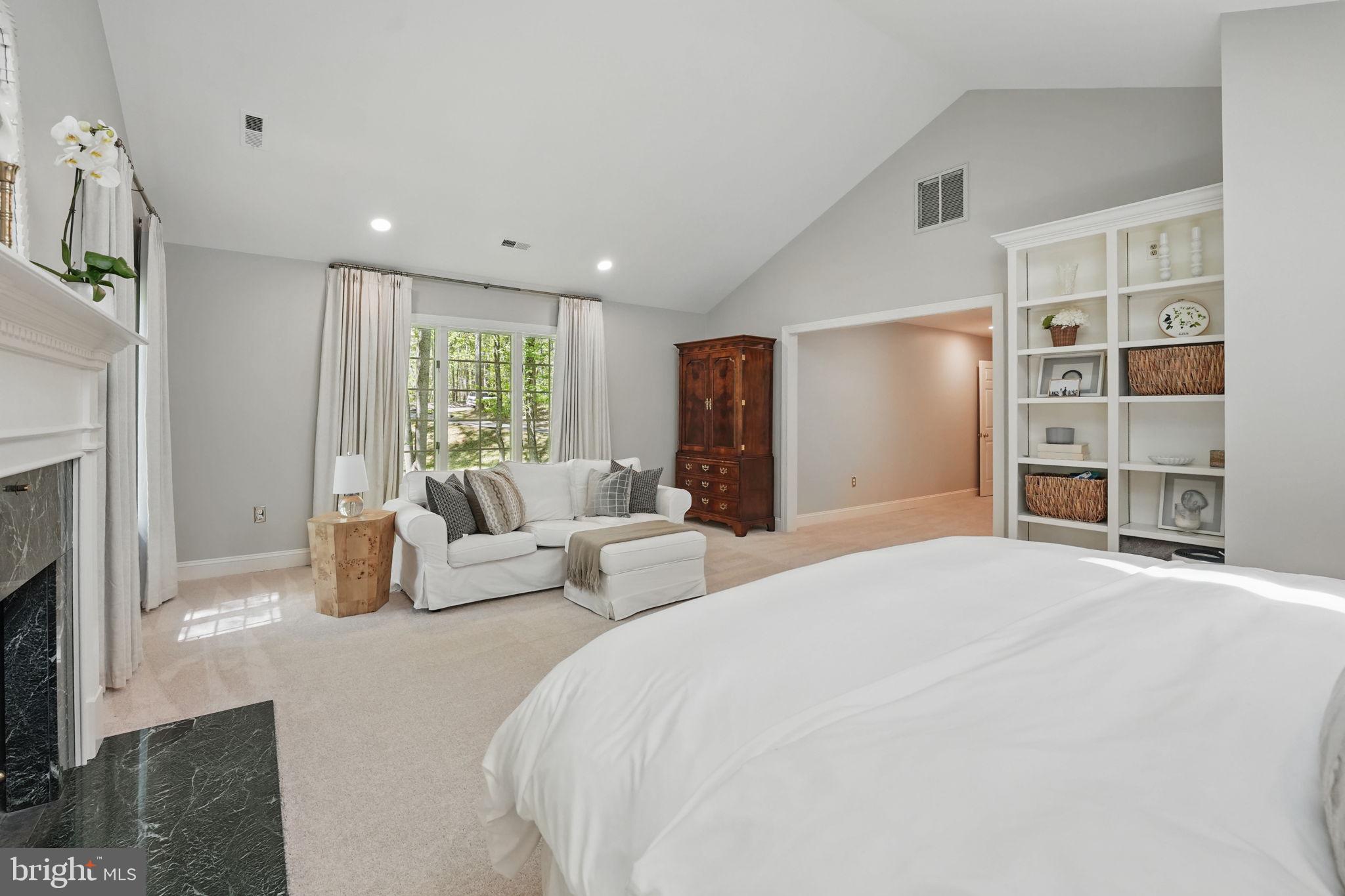 6613 PLANTATION LANE