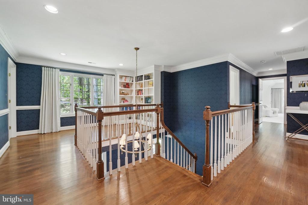 6613 PLANTATION LANE