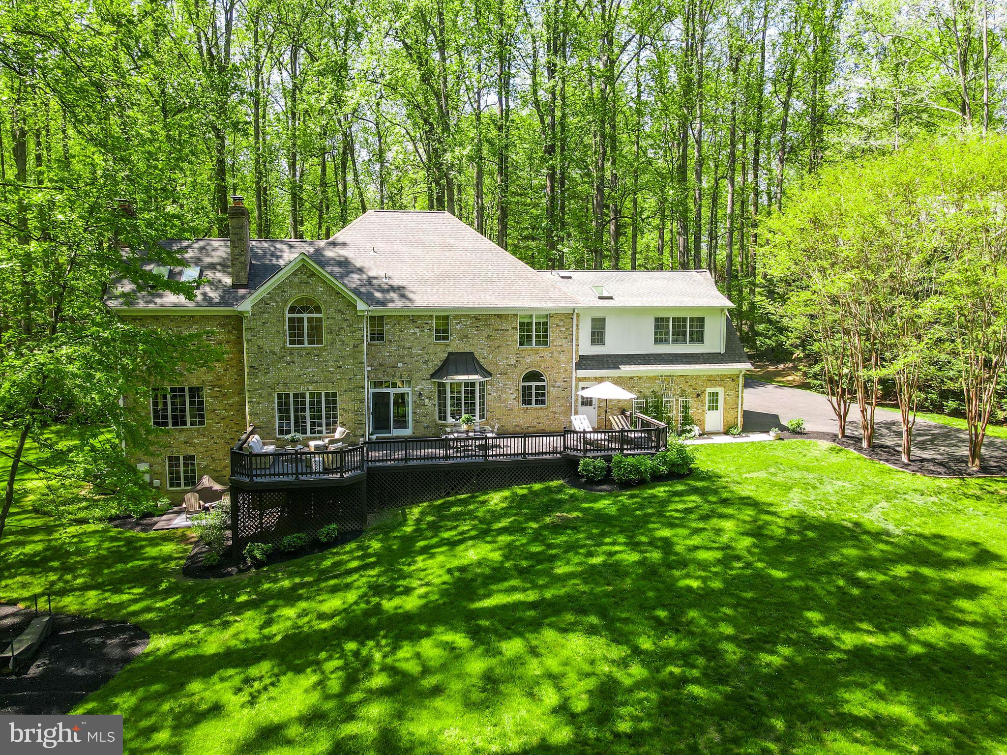 6613 PLANTATION LANE