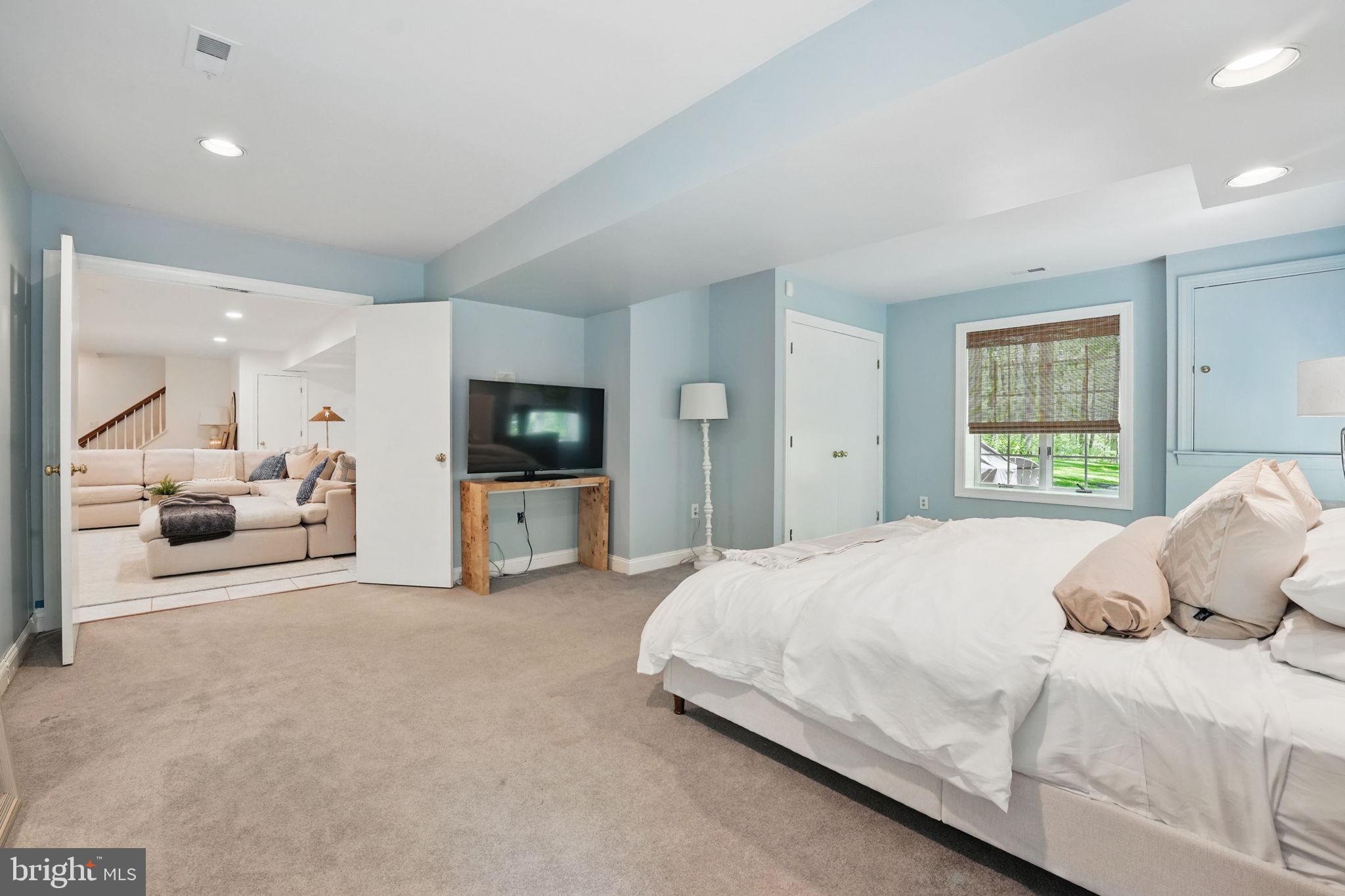 6613 PLANTATION LANE
