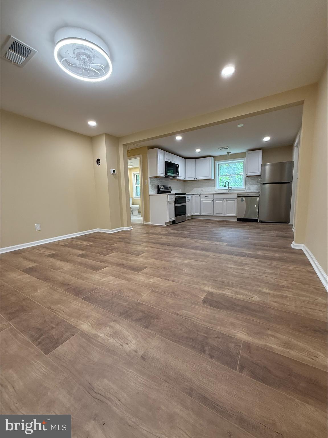 3021 HALFWAY ROAD