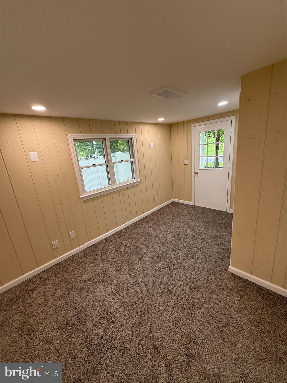 3021 HALFWAY ROAD