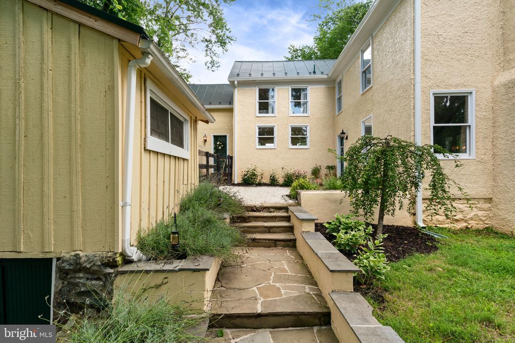 8520 MAIDSTONE RD,FAUQUIER
