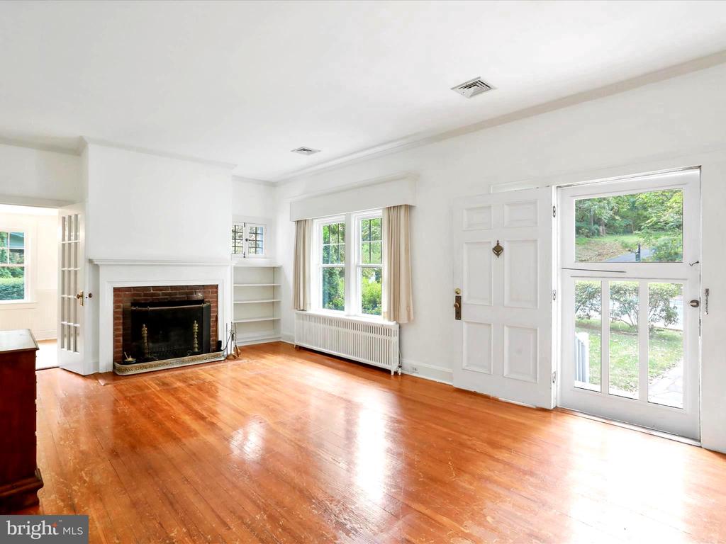 6442 MAIN STREET