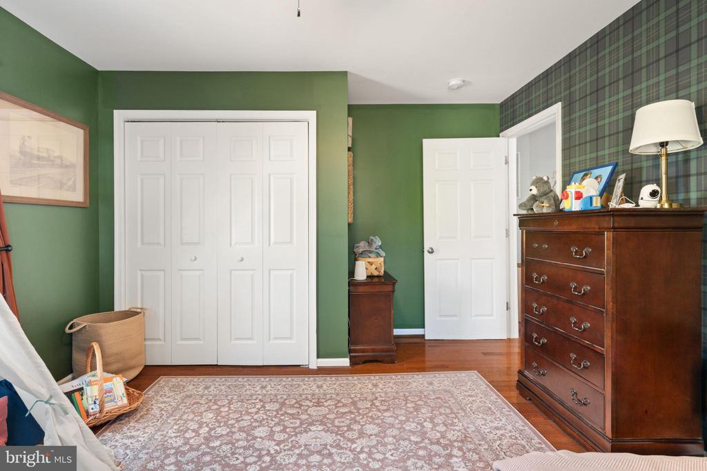 7164 BUNKER HILL ROAD