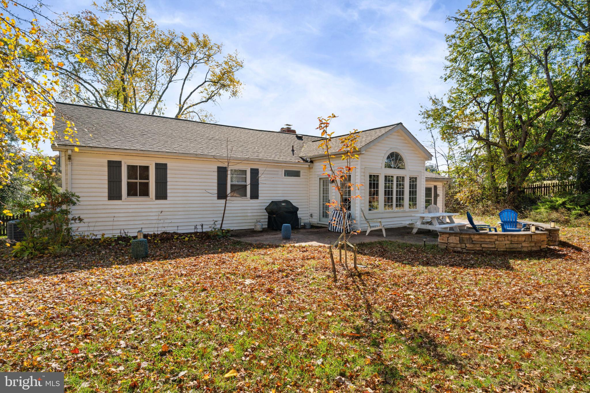 7164 BUNKER HILL ROAD