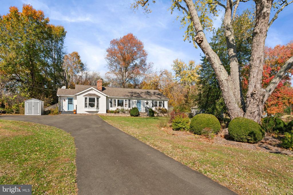 7164 BUNKER HILL ROAD