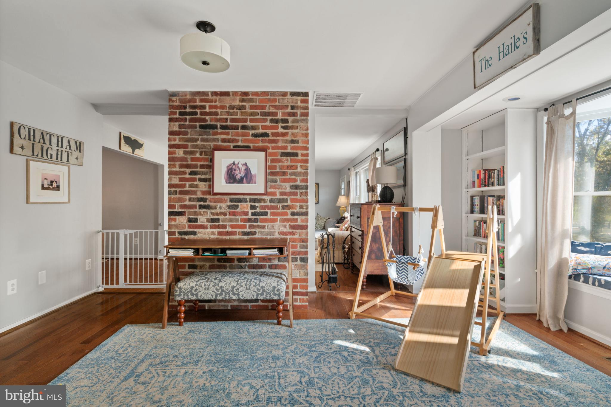 7164 BUNKER HILL ROAD