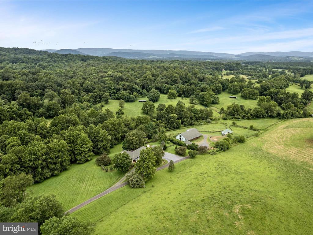 3959 COBBLER MOUNTAIN ROAD