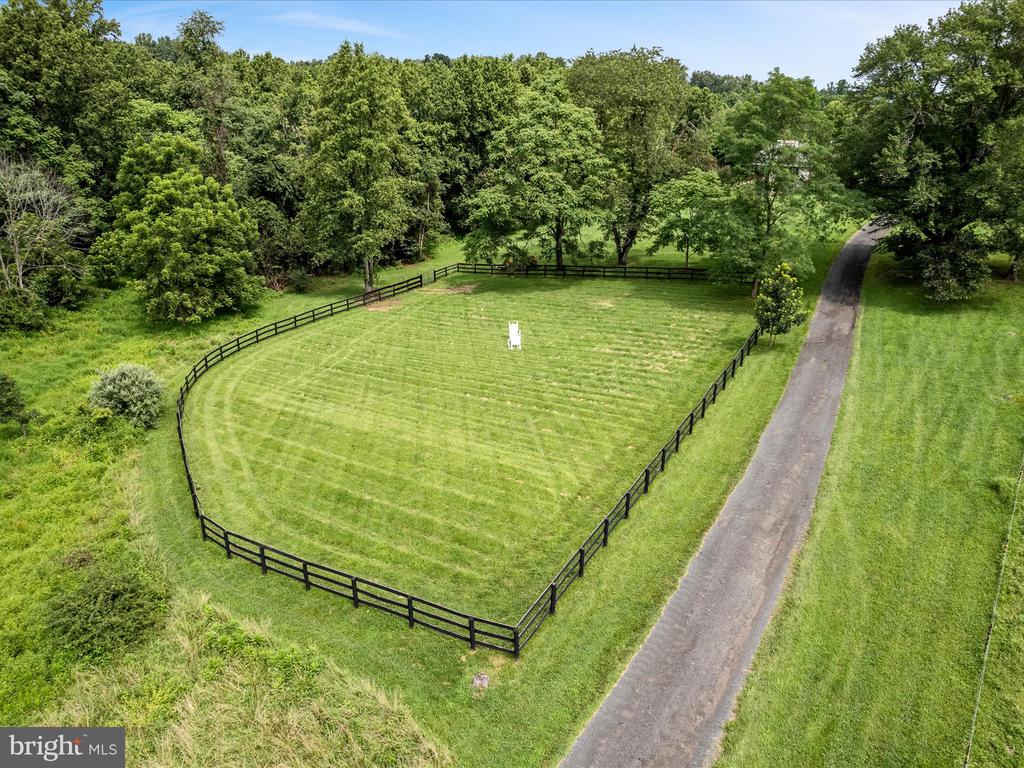 3959 COBBLER MOUNTAIN ROAD