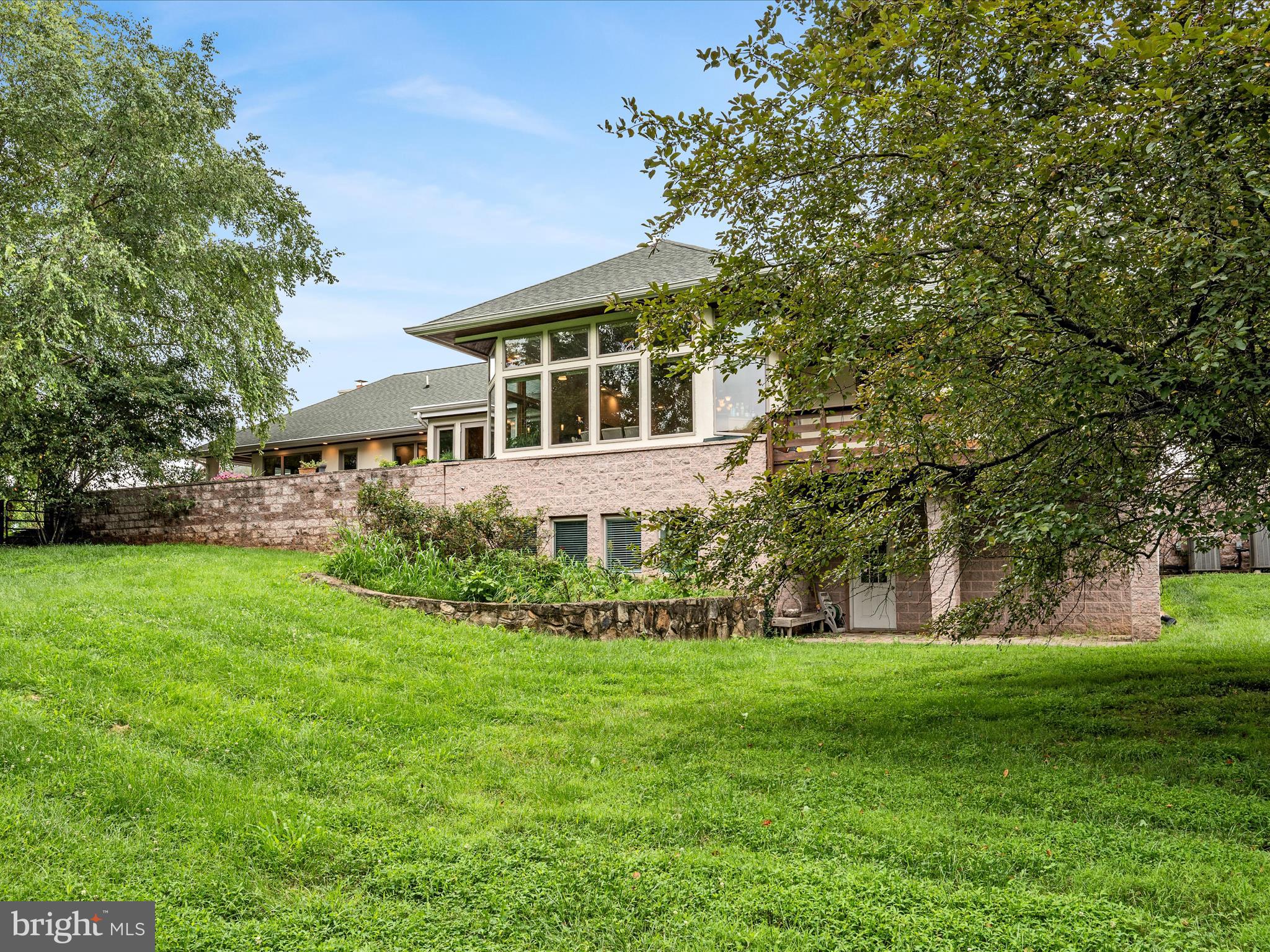 3959 COBBLER MOUNTAIN ROAD