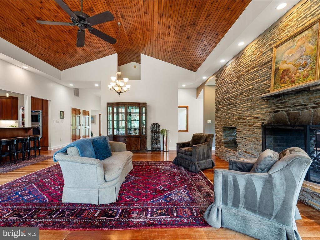 3959 COBBLER MOUNTAIN ROAD