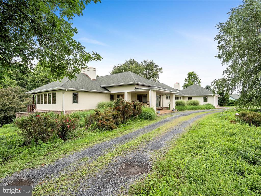 3959 COBBLER MOUNTAIN ROAD