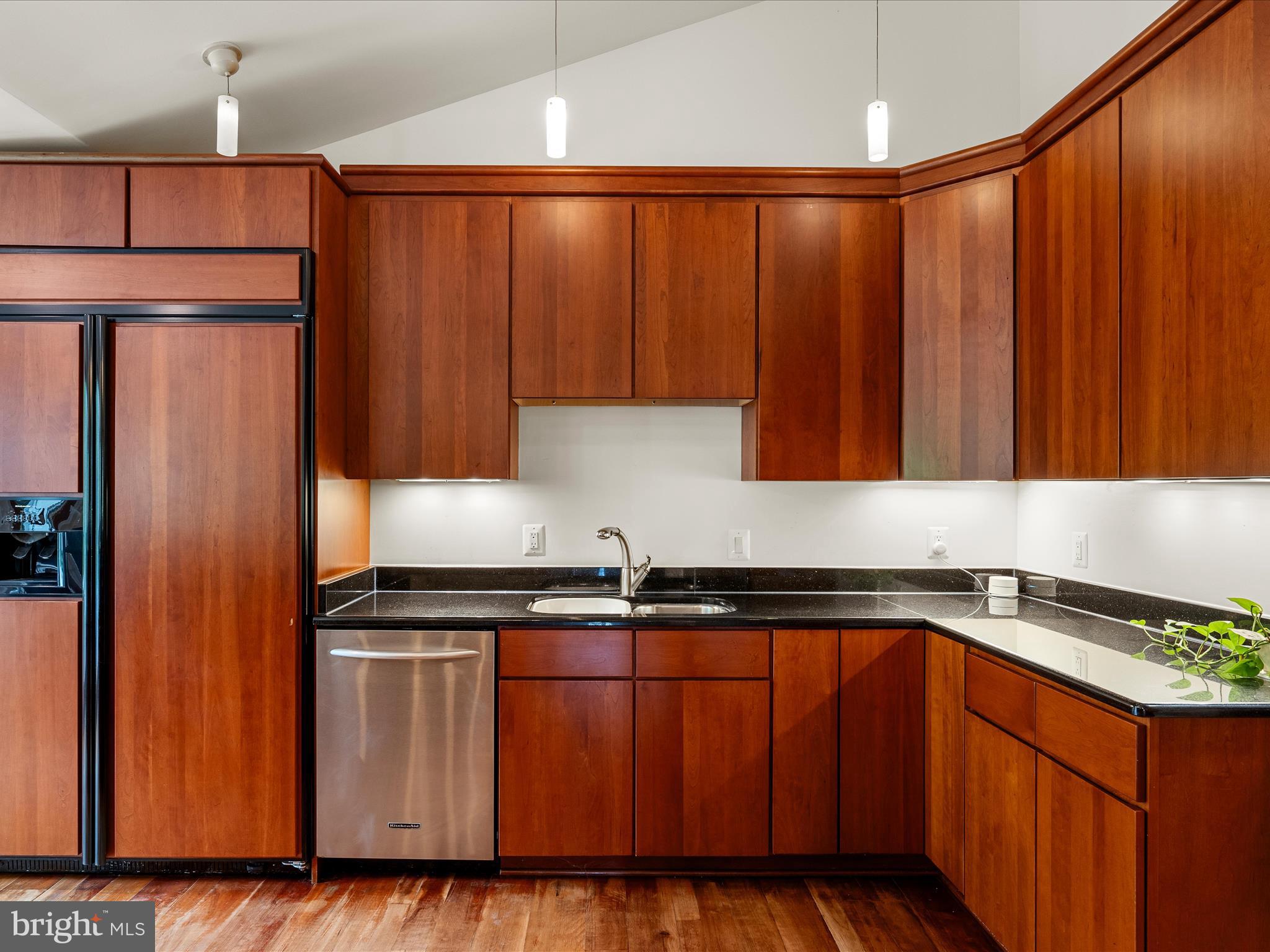 3959 COBBLER MOUNTAIN ROAD
