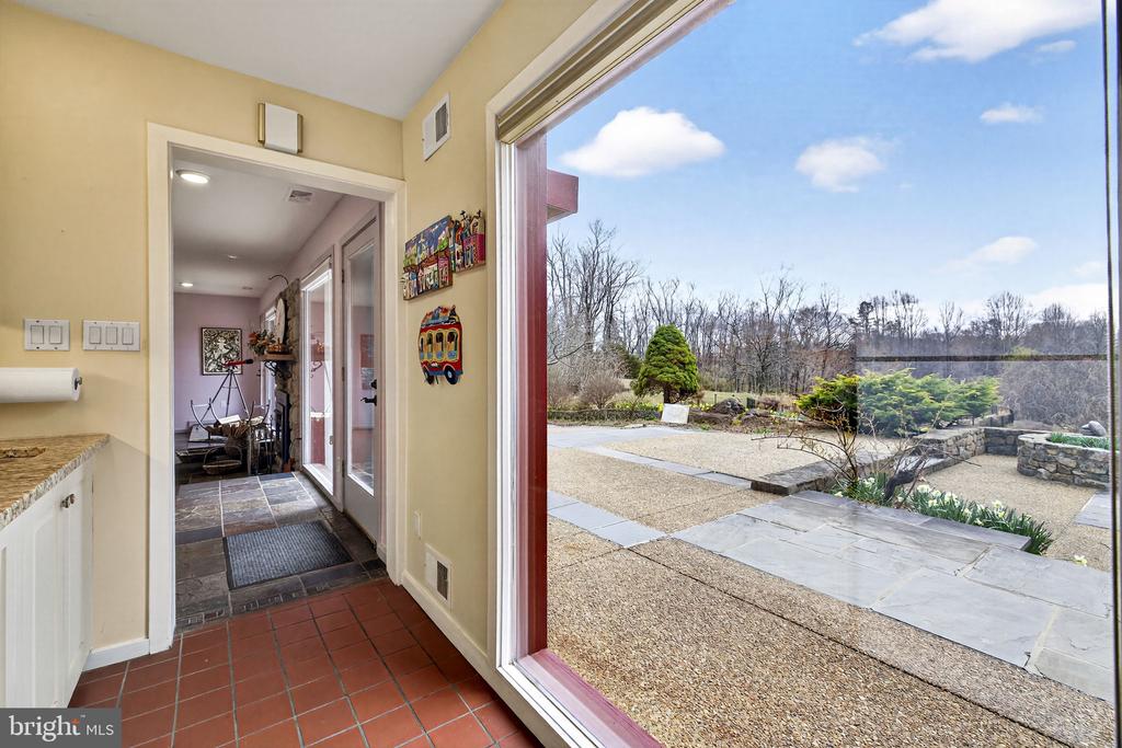 3850 COBBLER MOUNTAIN ROAD