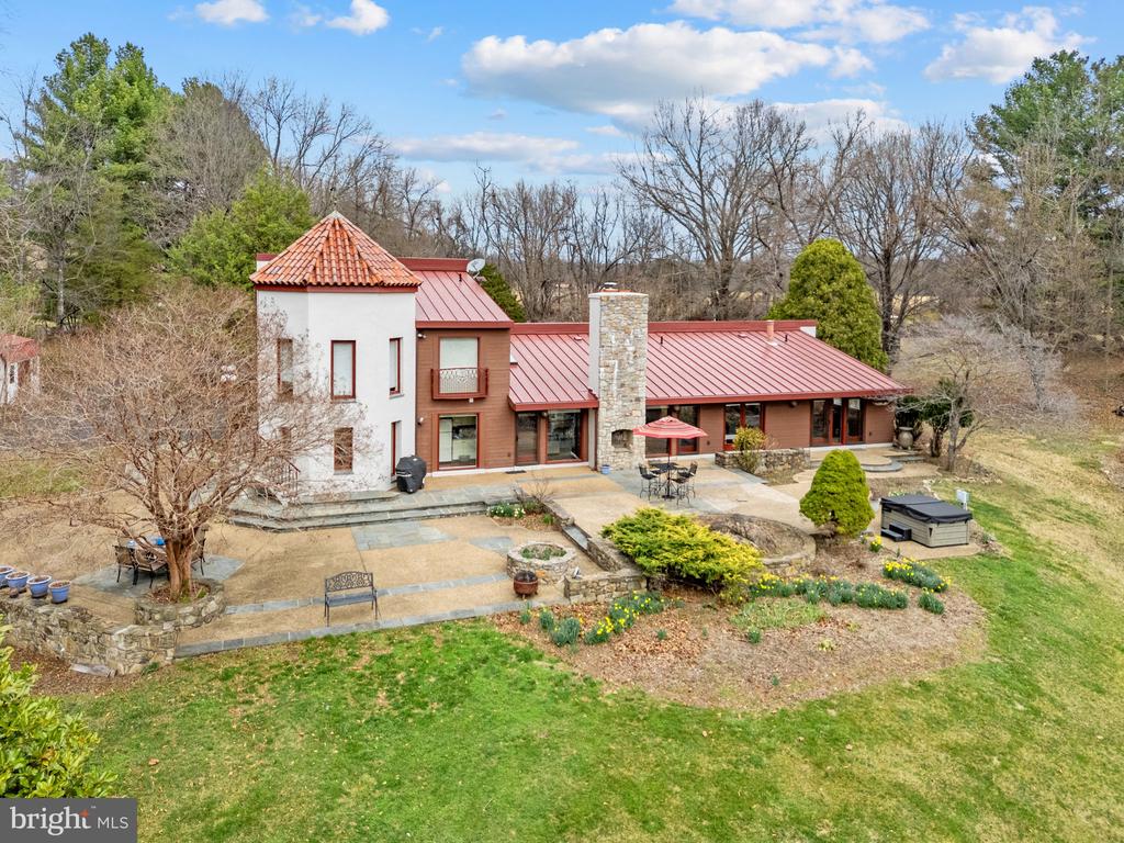 3850 COBBLER MOUNTAIN ROAD