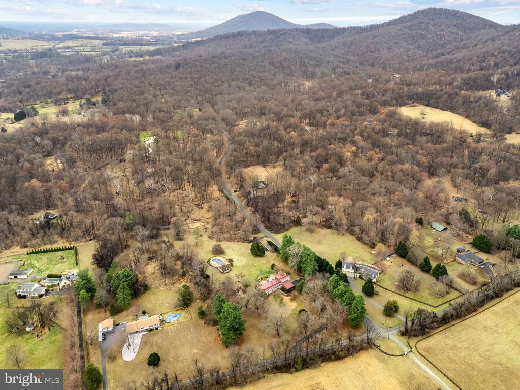 3850 COBBLER MOUNTAIN ROAD