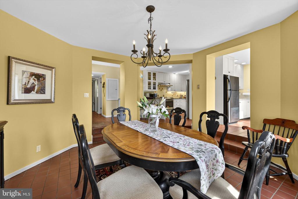 3850 COBBLER MOUNTAIN ROAD
