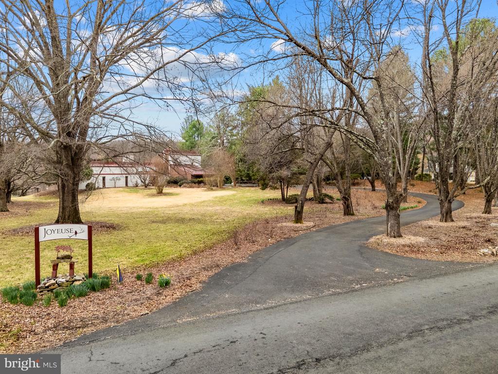 3850 COBBLER MOUNTAIN ROAD