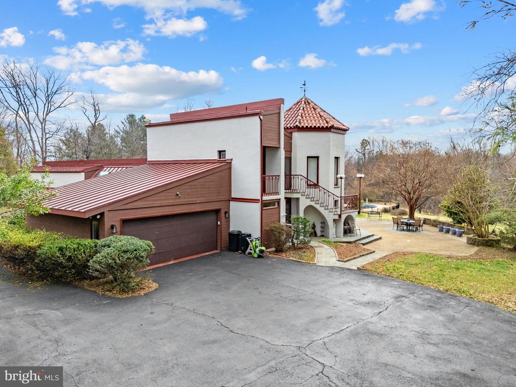 3850 COBBLER MOUNTAIN ROAD