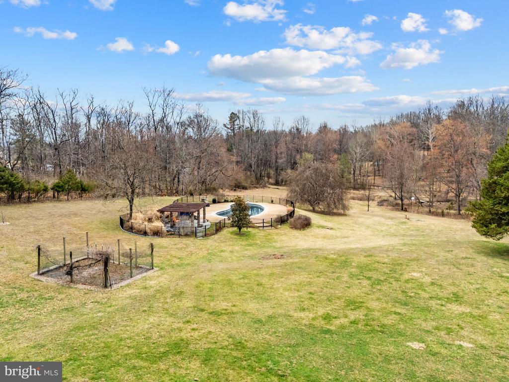 3850 COBBLER MOUNTAIN ROAD