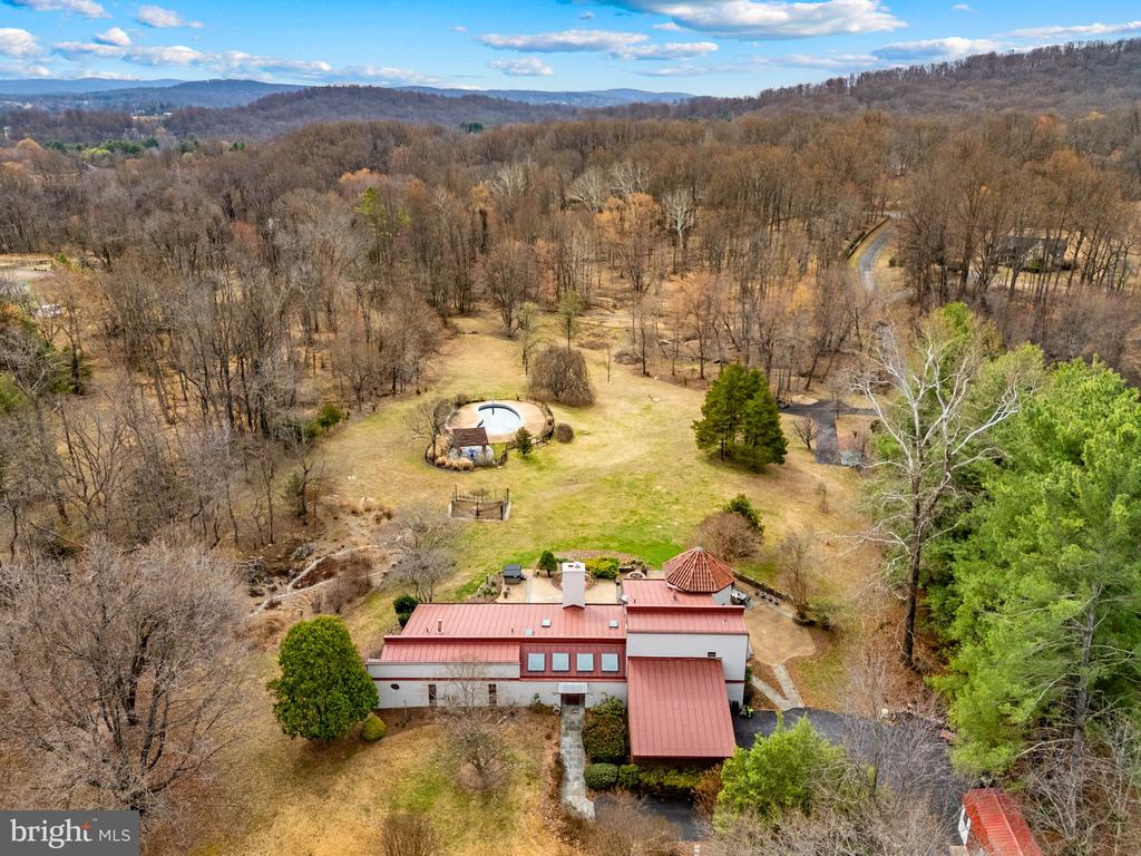 3850 COBBLER MOUNTAIN ROAD