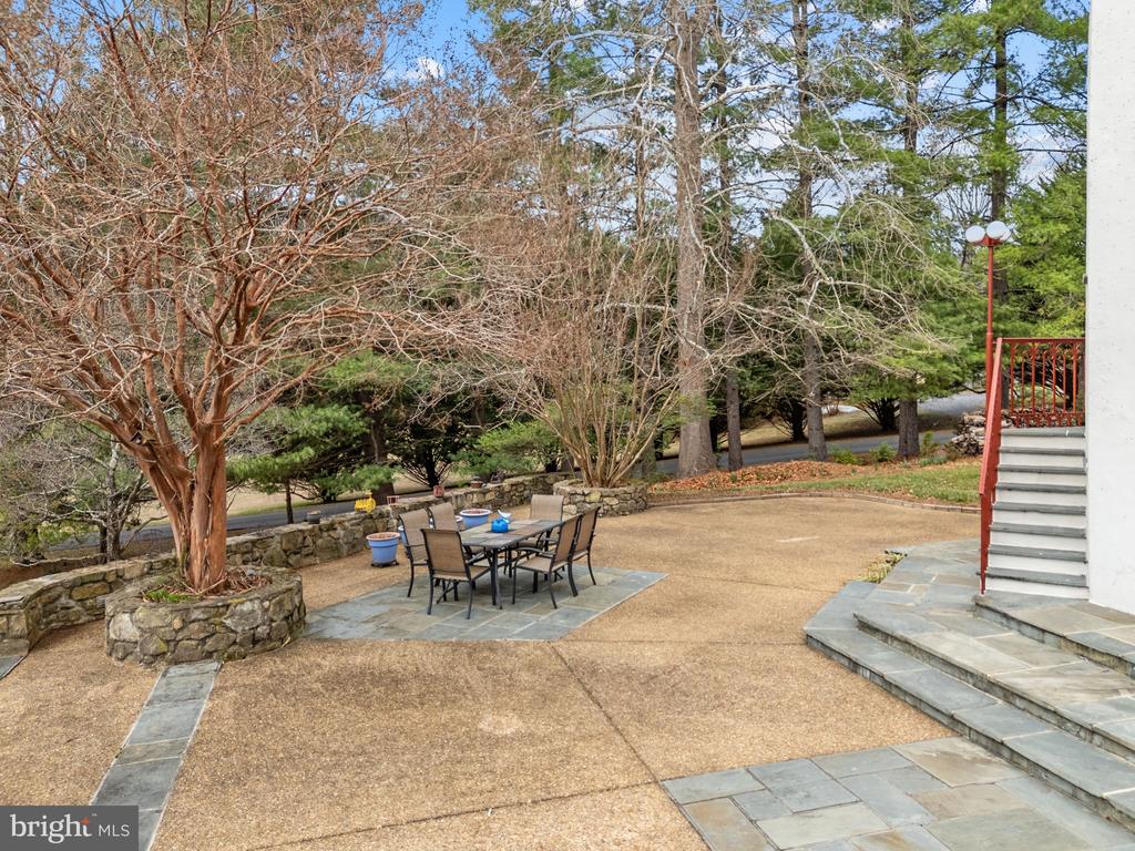 3850 COBBLER MOUNTAIN ROAD
