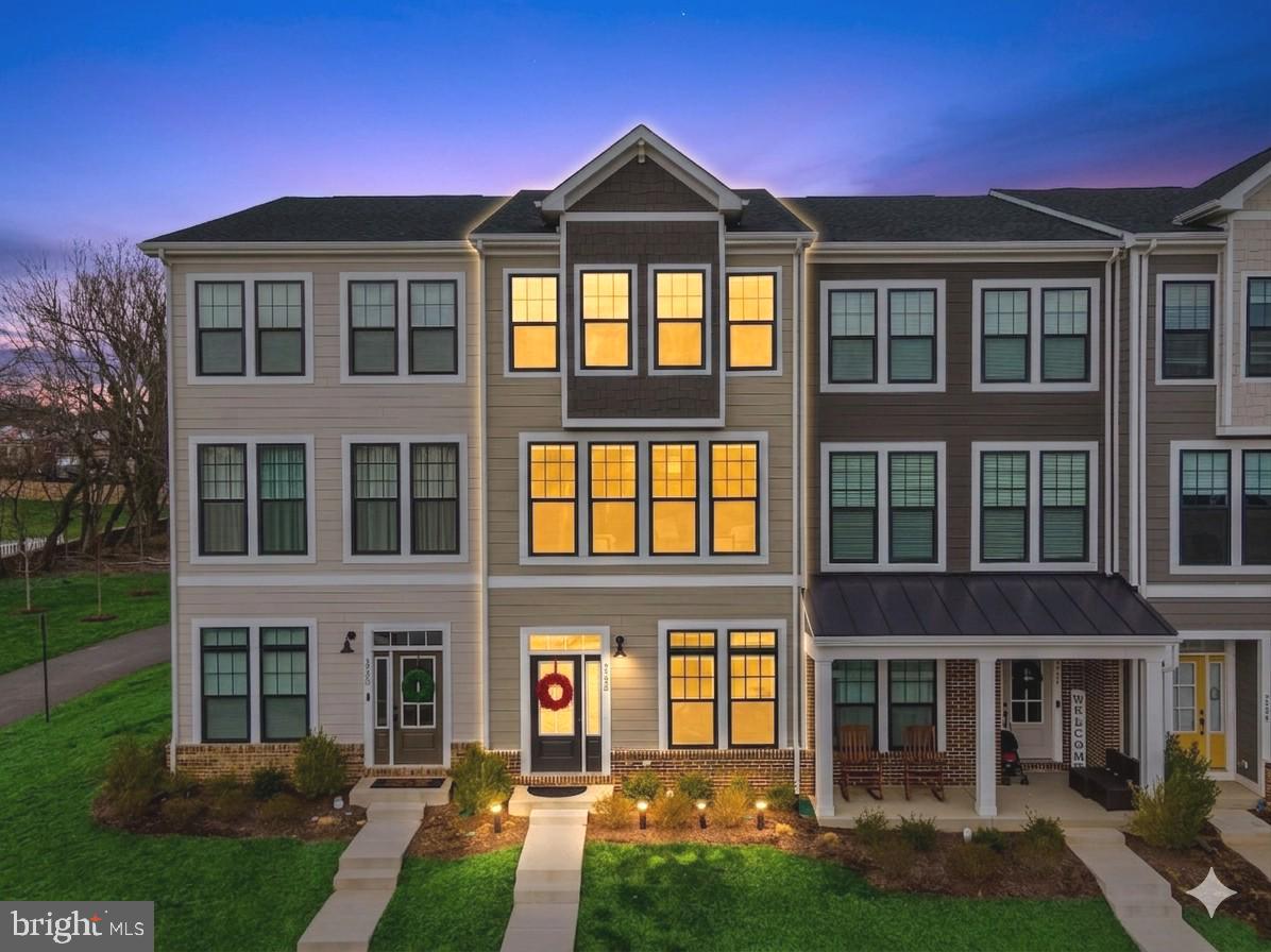 3588 STEPHENSONS HILL LANE
