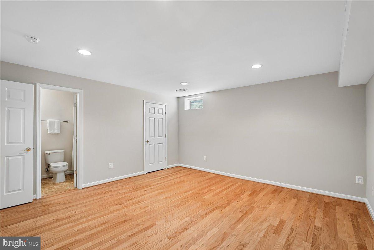 6854 AVERBACH COURT