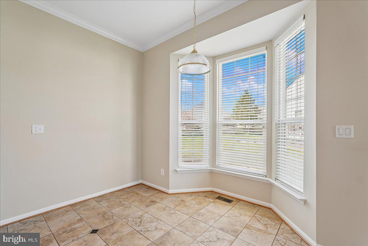 6854 AVERBACH COURT