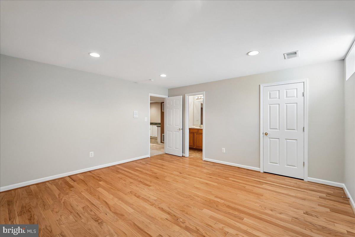 6854 AVERBACH COURT
