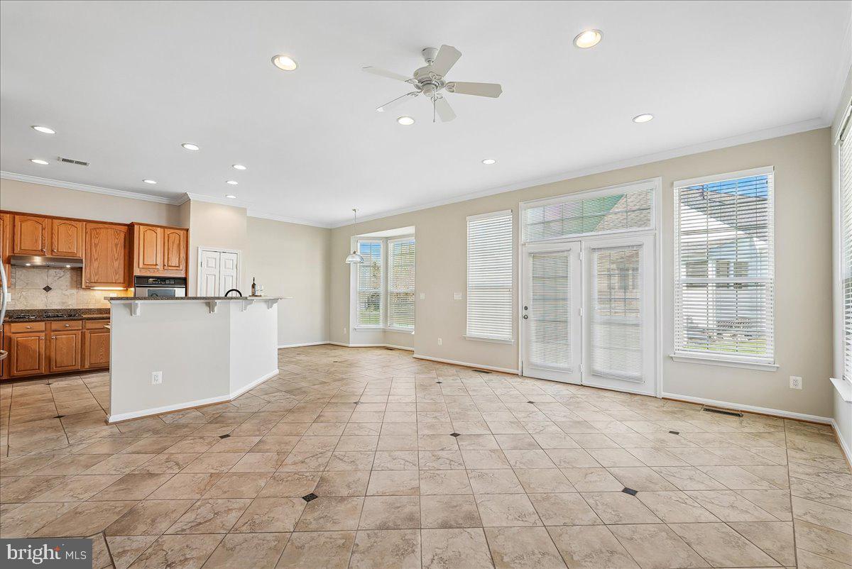 6854 AVERBACH COURT