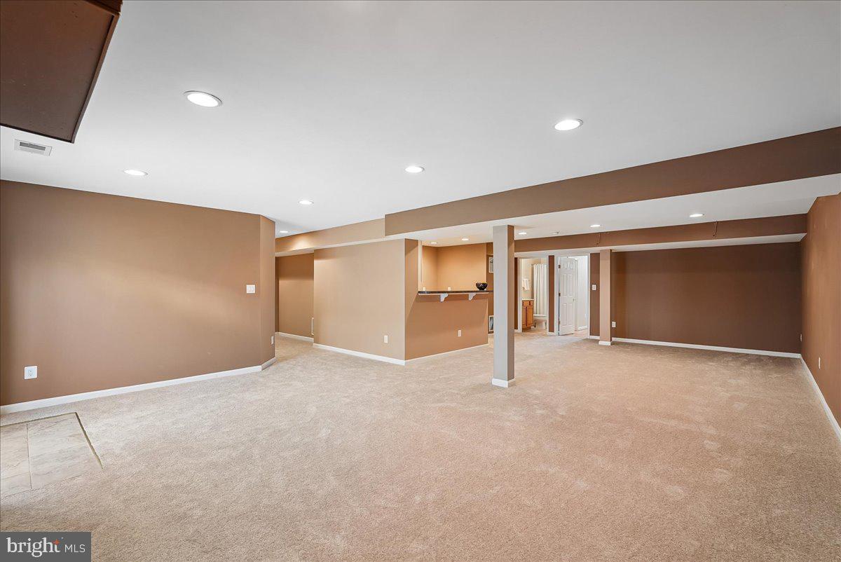 6854 AVERBACH COURT