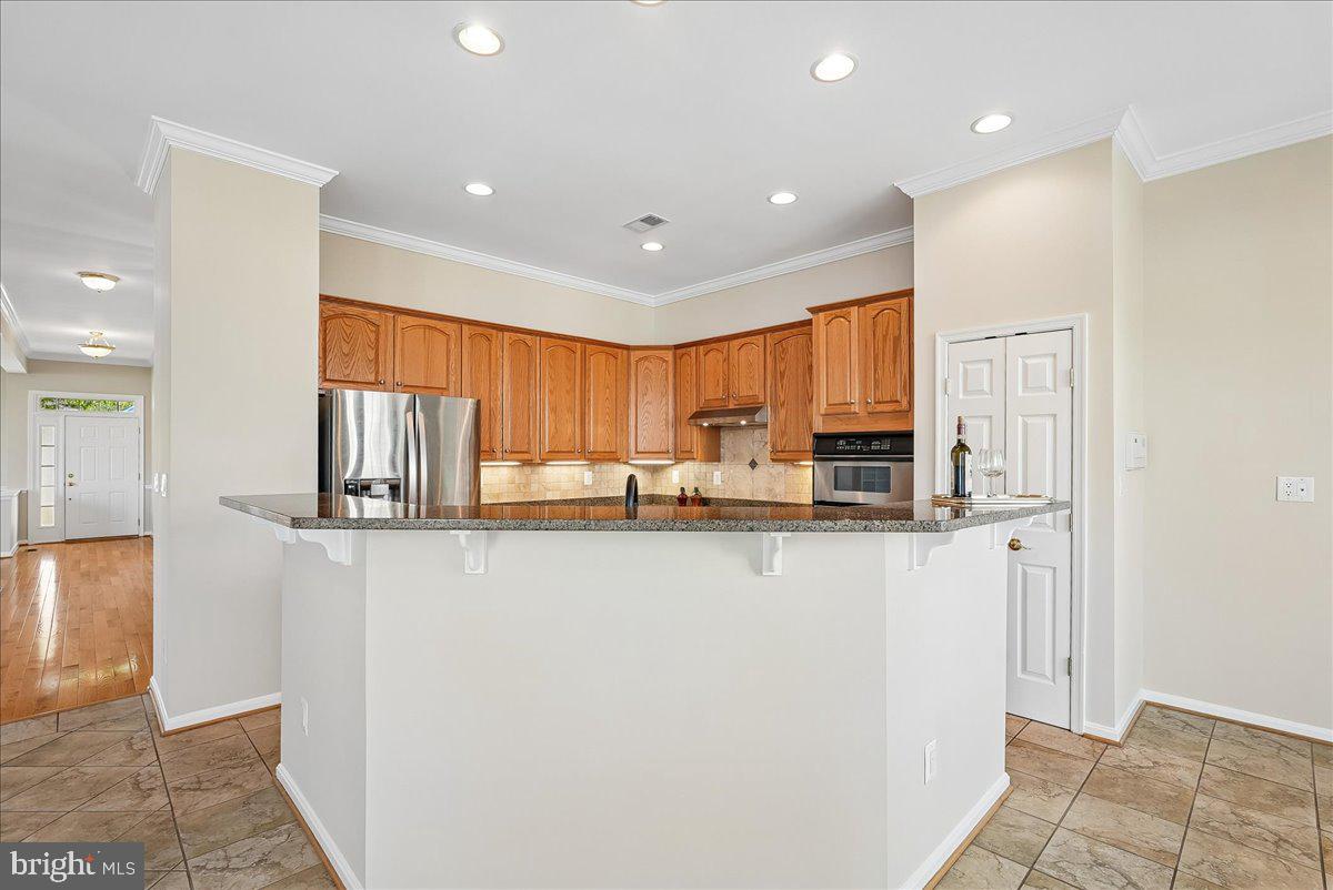6854 AVERBACH COURT