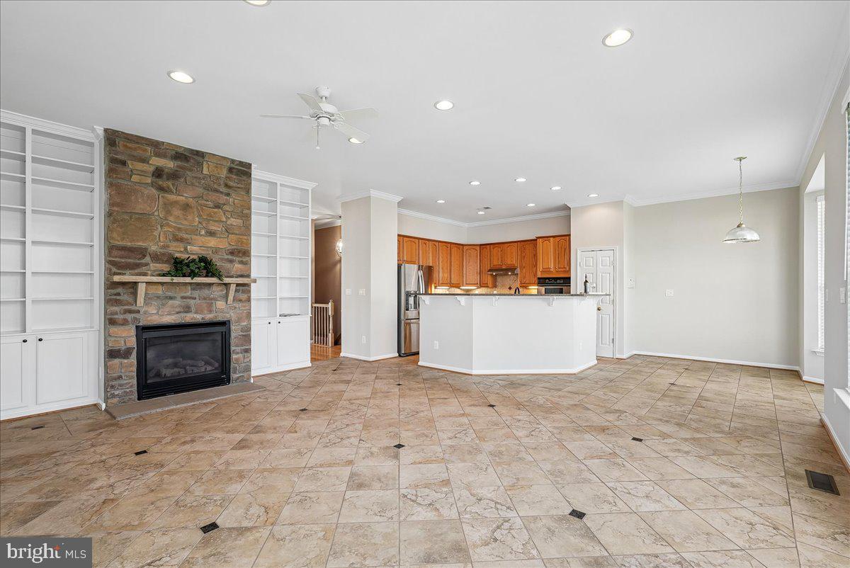 6854 AVERBACH COURT