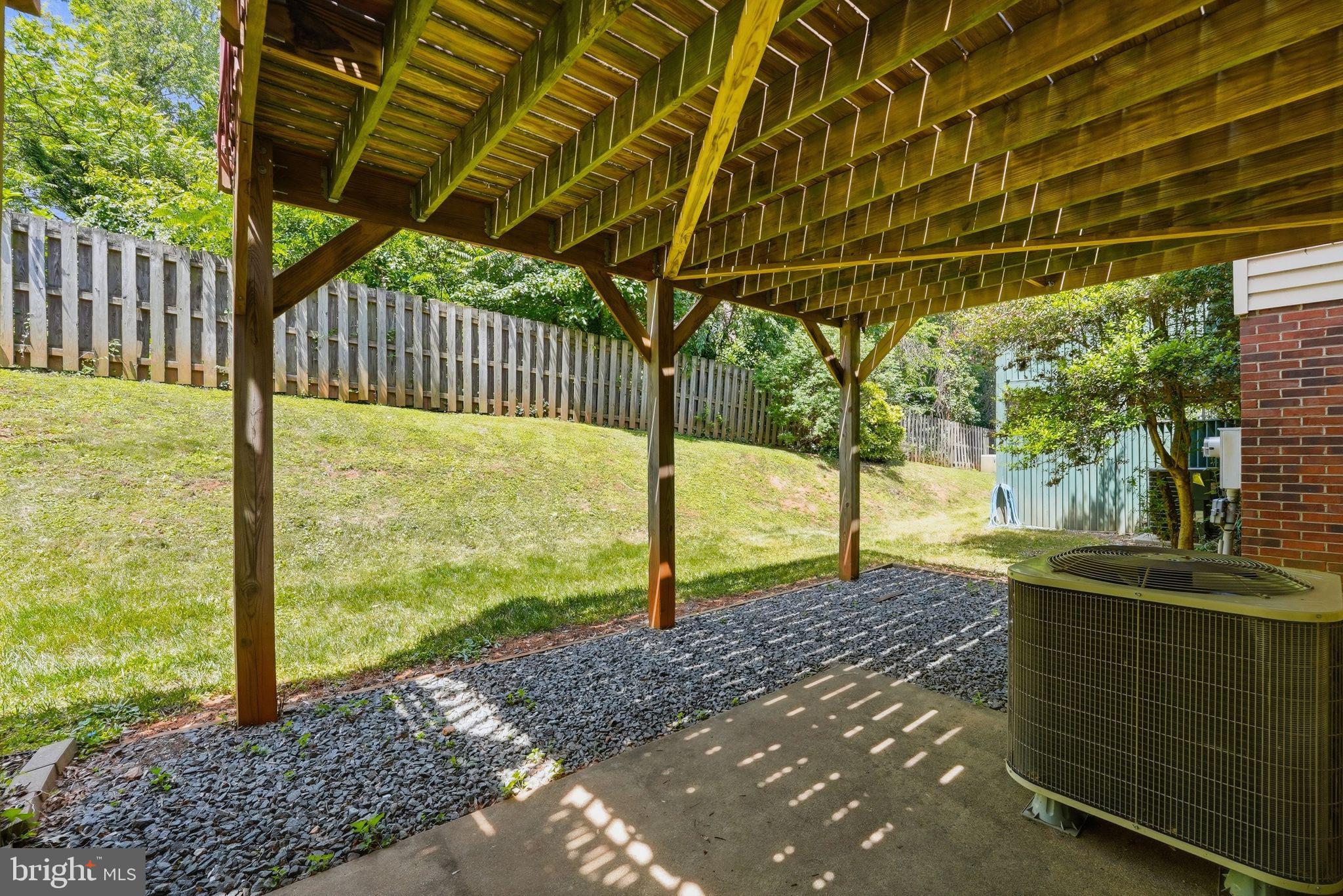 168 FAIRFIELD DRIVE