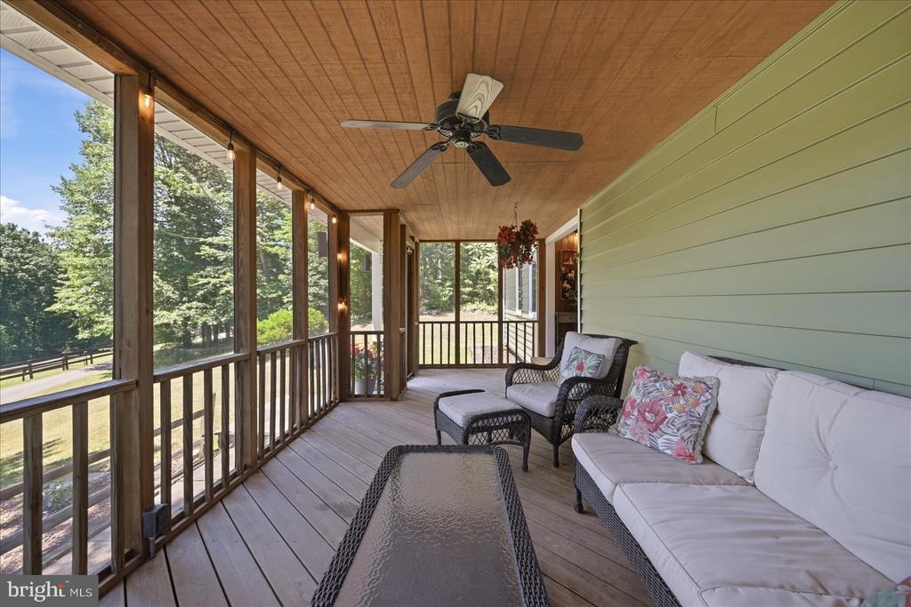 5221 MOUNTAIN VIEW DRIVE