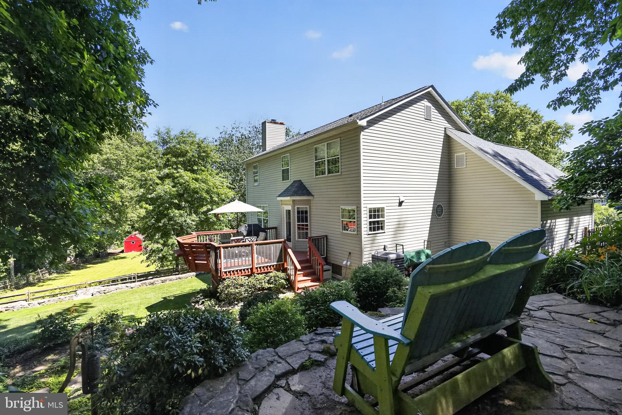 6404 COTSWOLD WAY
