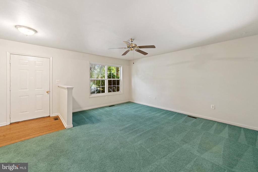570 HIGHLAND TOWNE LANE