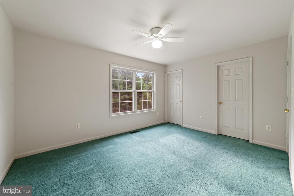 570 HIGHLAND TOWNE LANE