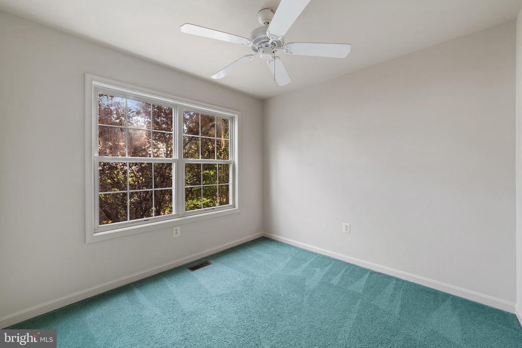 570 HIGHLAND TOWNE LANE