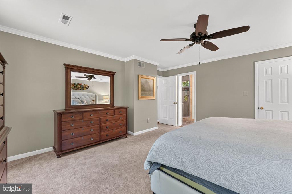 7398 TERRANOVA DRIVE