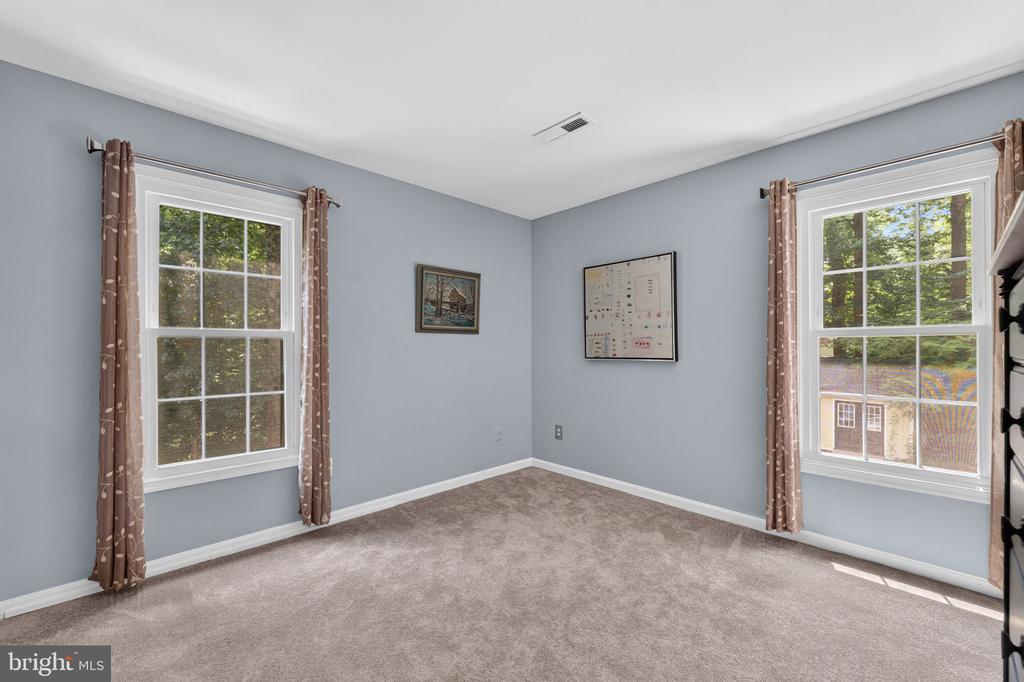 7398 TERRANOVA DRIVE
