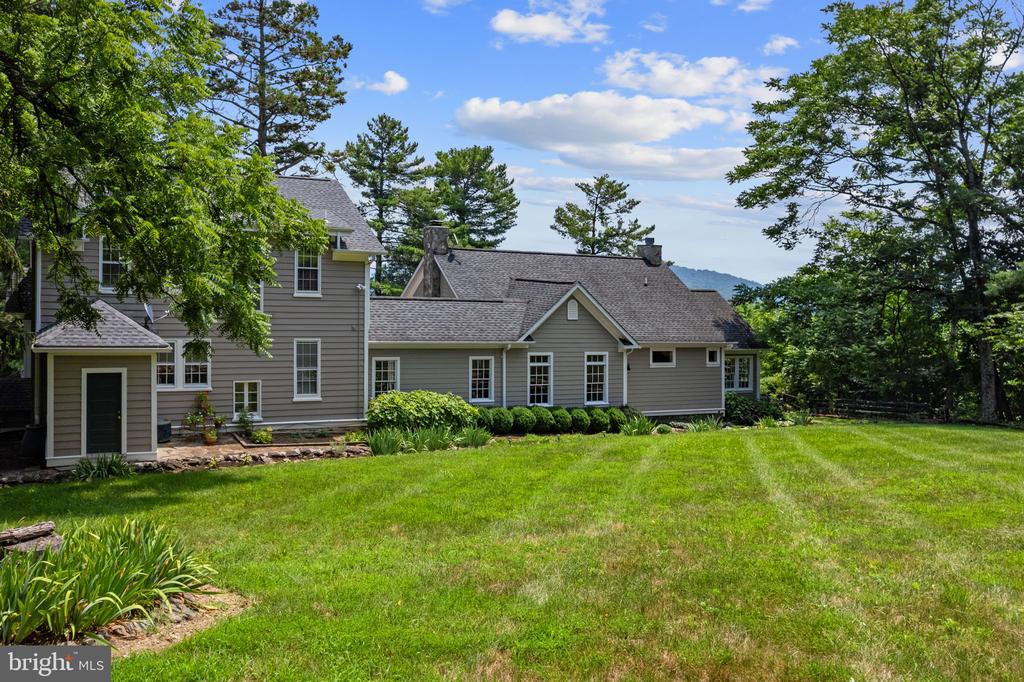 12004 RAVEN LANE