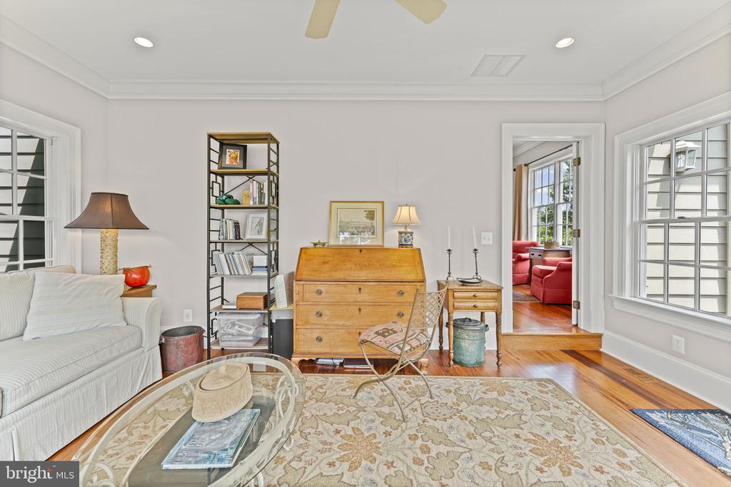 12004 RAVEN LANE