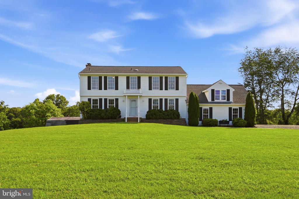 9411 GREEN MEADOWS ROAD