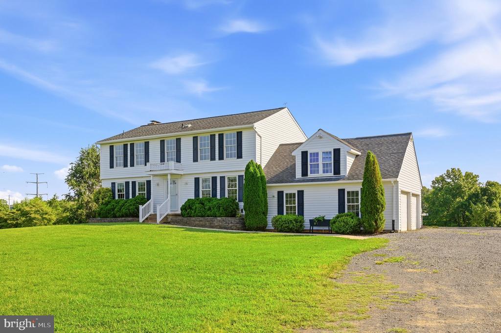9411 GREEN MEADOWS ROAD