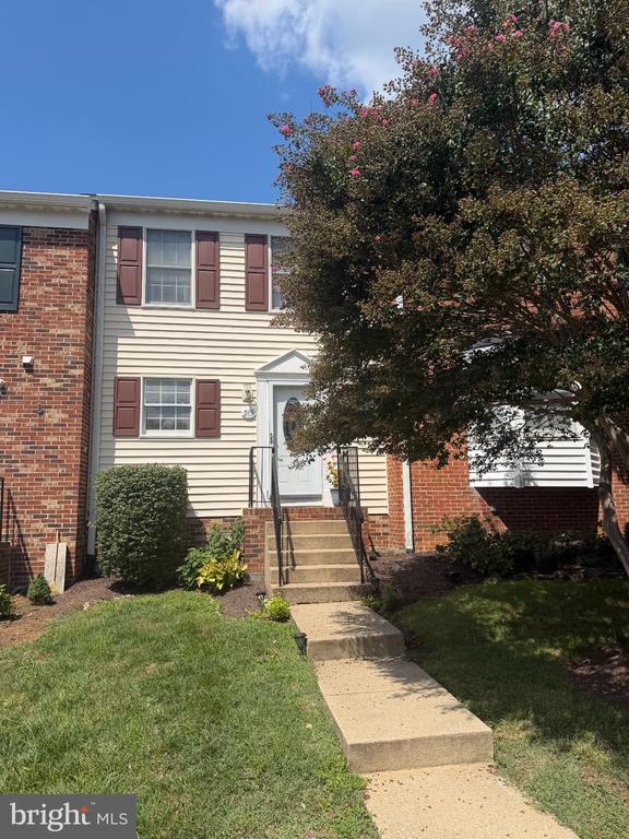 265 FAIRFIELD DRIVE