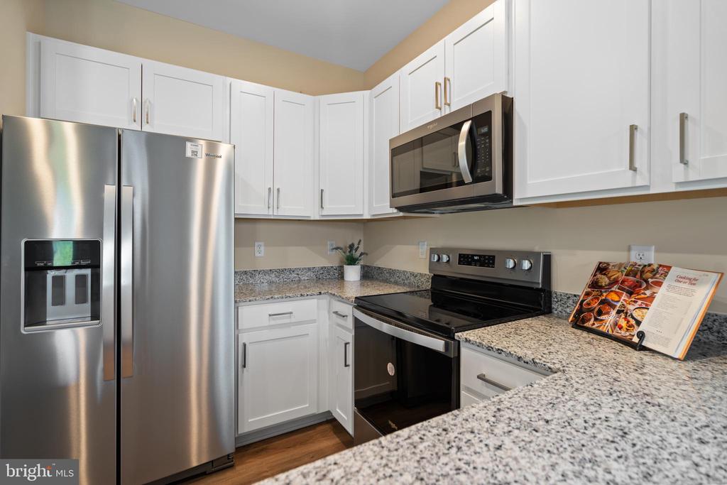 112 HOPI PLACE
