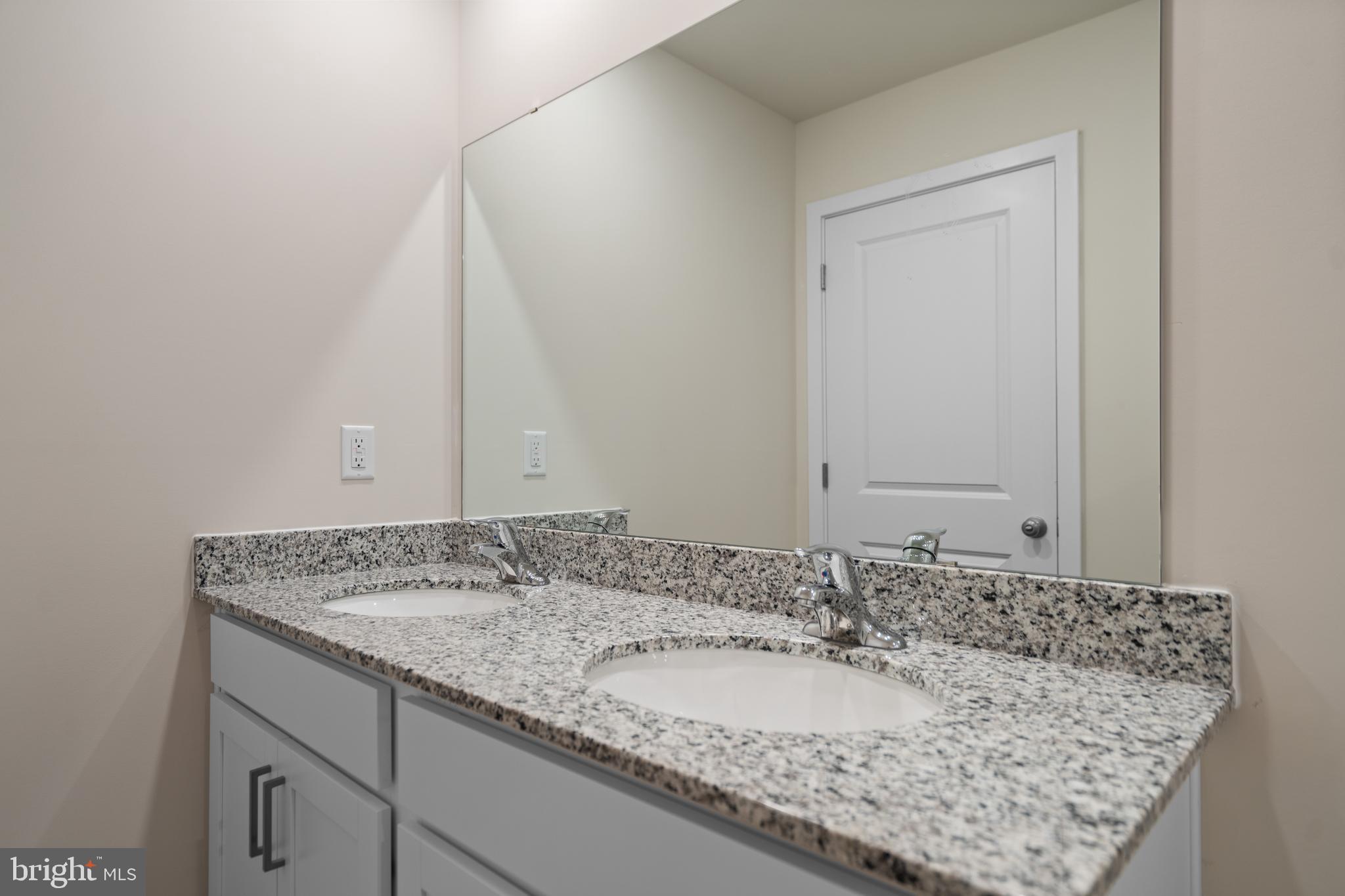 112 HOPI PLACE